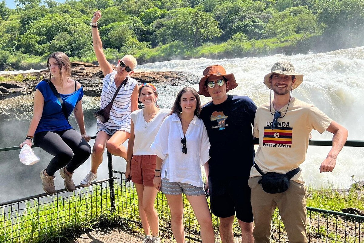 Family Safari With https://www.amakulaafricansafaris.com/